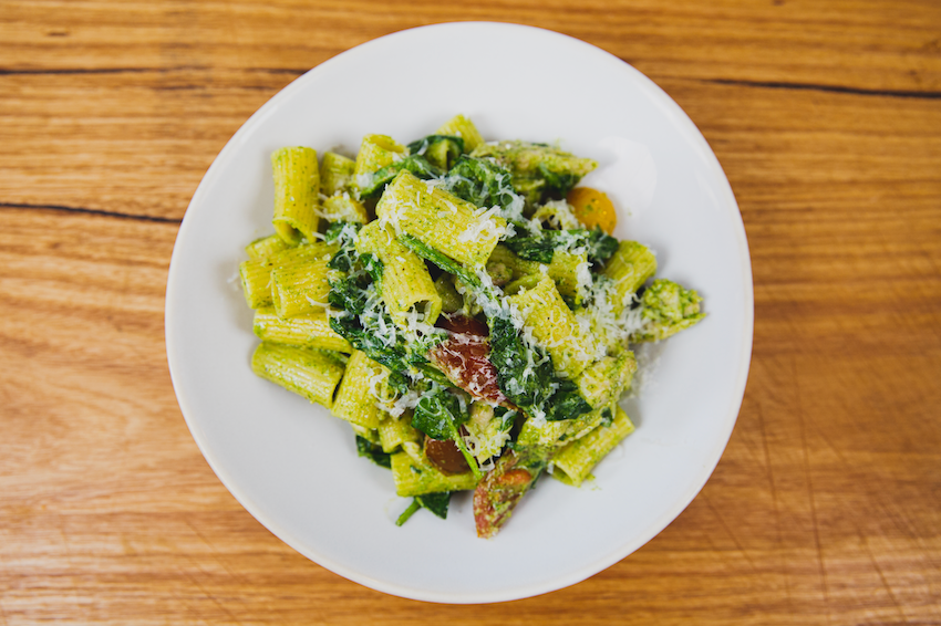 Andy Cooks - Chicken pesto pasta