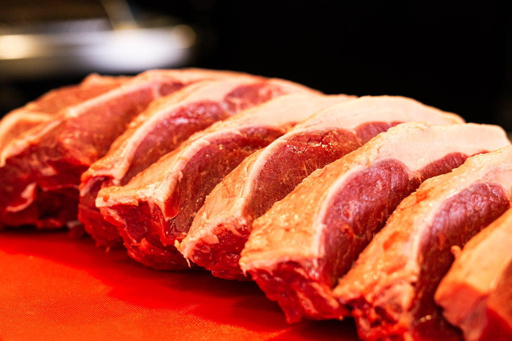 Andy Cooks - Breaking down a sirloin