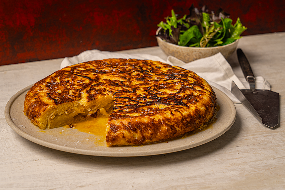 Andy Cooks - Spanish Egg Potato Omelette