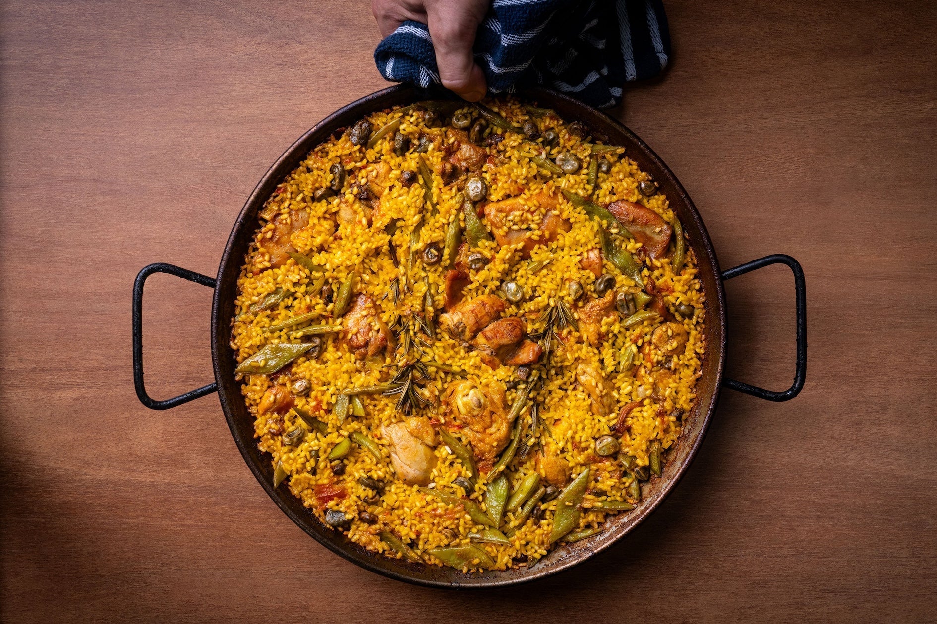 Andy Cooks - Perfect Paella To Make at Home