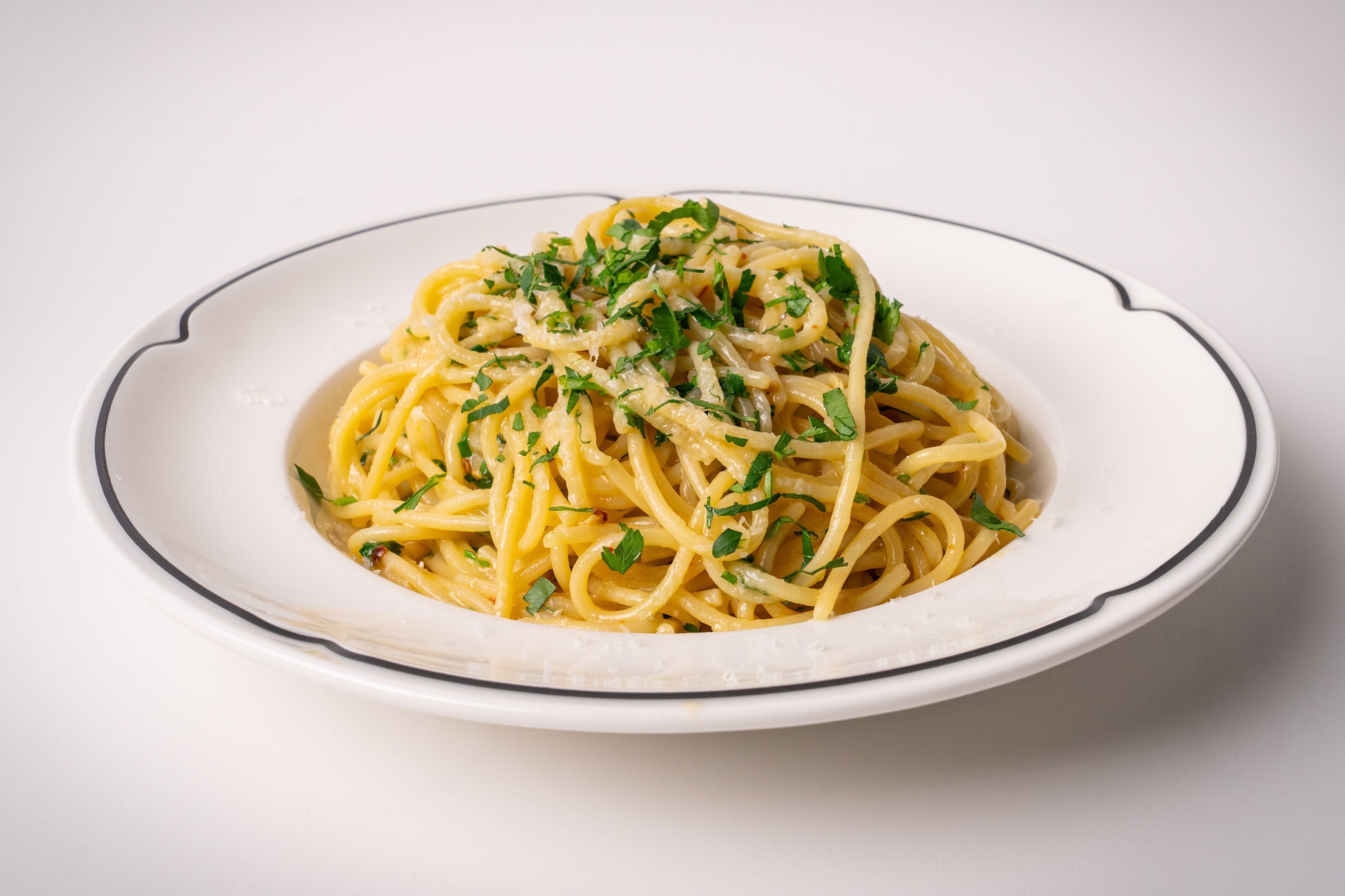 Andy Cooks - Easy Garlic and Chilli Pasta Recipe