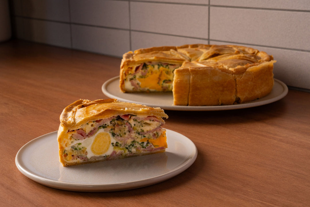 Andy Cooks - Kiwi Breakfast Pie with Bacon and Egg