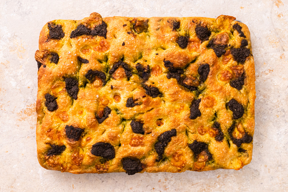 Focaccia mit Pesto und Bocconcini