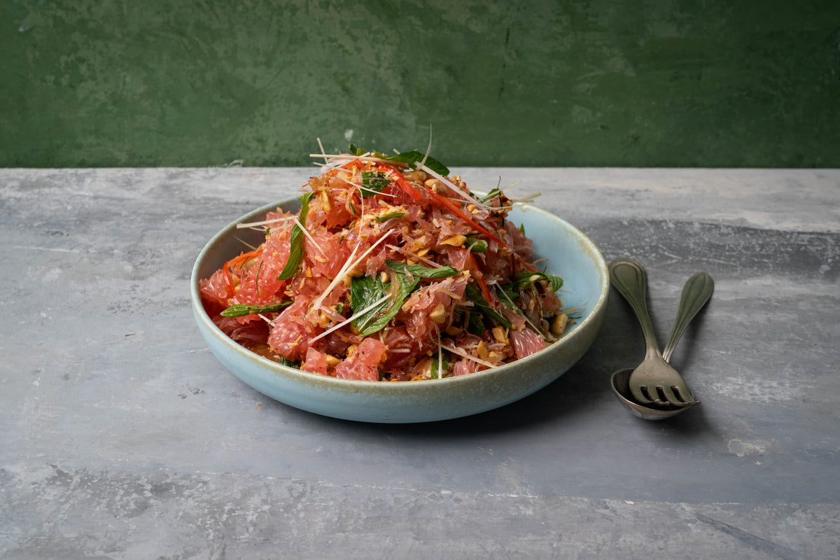 Pomelo salad